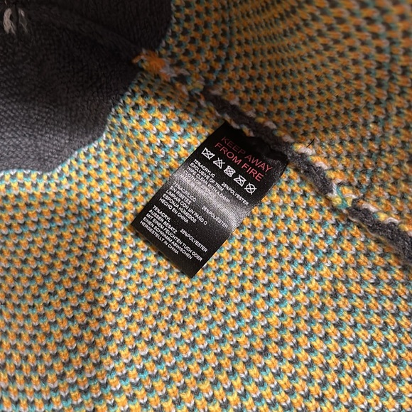 Knit bucket hat - Picture 4 of 4